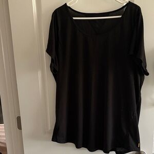 Black Lucy t shirt size 2x